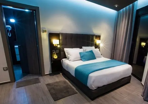 Deluxe Tek Büyük Yataklı Oda, Balkon, Deniz Manzaralı