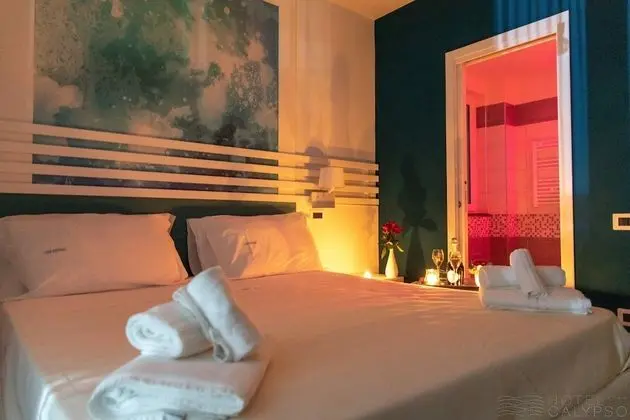 Comfort Tek Büyük veya İki Ayrı Yataklı Oda