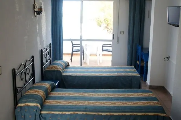 Tek Kişilik Oda, 1 Yatak Odası