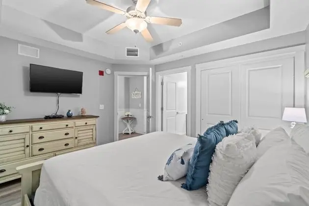 Daire (Calypso Resorts Tower III Unit 310)