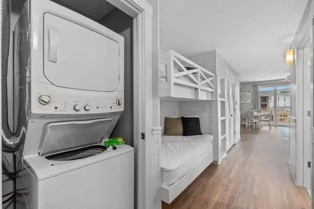 Daire (Calypso Resorts Tower III Unit 310)