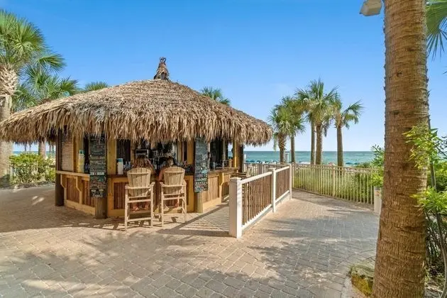 Daire (Calypso Resorts Tower III Unit 310)