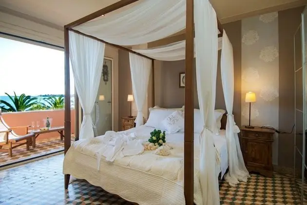 Comfort Villa, 3 Yatak Odası, Deniz Manzaralı, Denize Sıfır