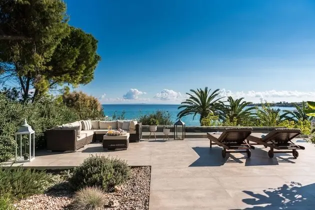 Comfort Villa, 3 Yatak Odası, Deniz Manzaralı, Denize Sıfır