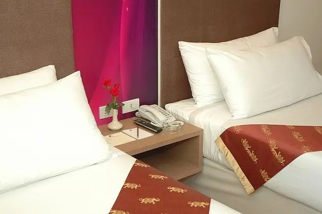 Deluxe Tek Büyük veya İki Ayrı Yataklı Oda