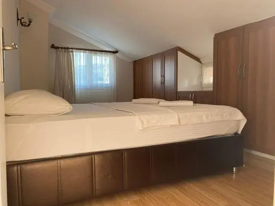 Aile Odası, Şehir Manzaralı