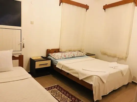 Basic Üç Kişilik Oda, Balkon