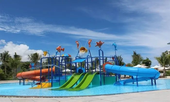 Deluxe Tek Büyük Yataklı Oda, Bahçe Manzaralı