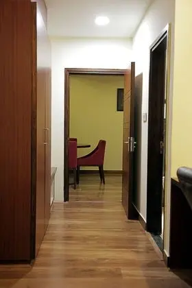 Süit, 1 En Büyük (King) Boy Yatak, Engellilere Uygun, Şehir Manzaralı (Cama)