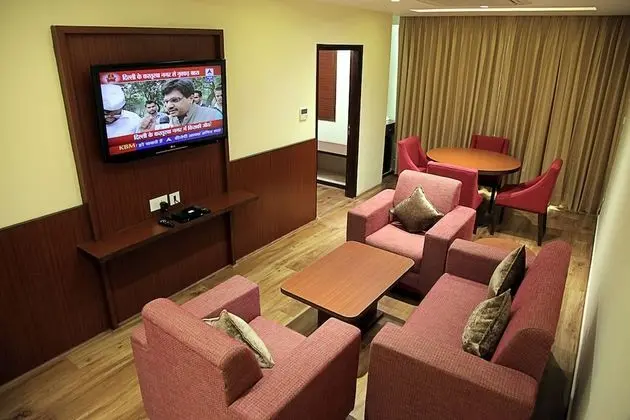 Süit, 1 En Büyük (King) Boy Yatak, Engellilere Uygun, Şehir Manzaralı (Cama)