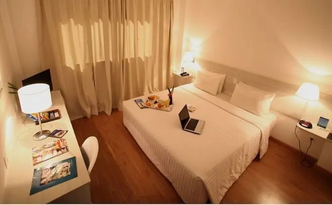 Quarto Standard Executivo Casal