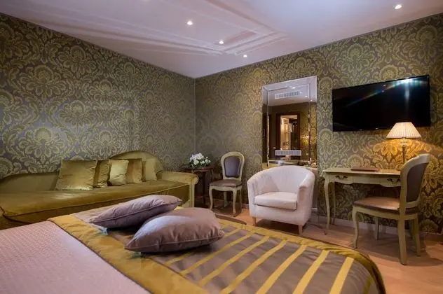 Standard Üç Kişilik Oda