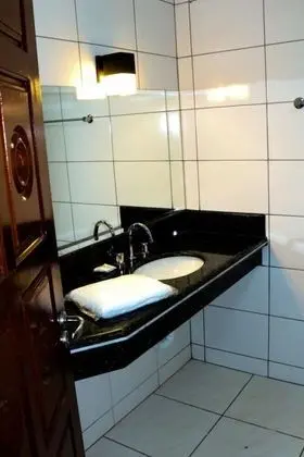 Standard Üç Kişilik Oda, 3 Tek Kişilik Yatak