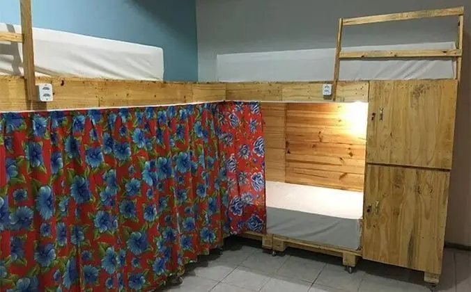 Ortak Ranzalı Oda, Sadece kadınlar için (6 camas)