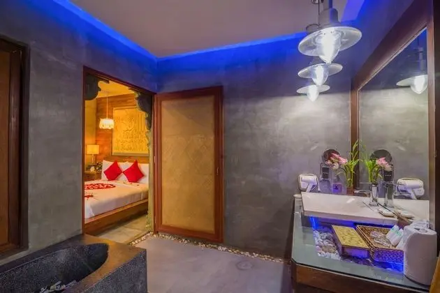 Deluxe Double Suite Private  Balcony