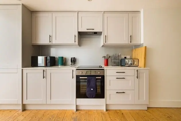 Ev (3 Bedrooms)