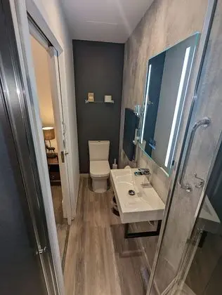 Basic Tek Büyük Yataklı Oda, Özel Banyo (Room 1)