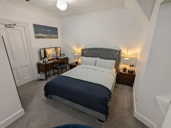 Deluxe Tek Büyük Yataklı Oda, Özel Banyo (Room 3)