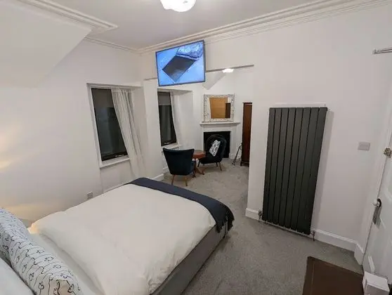 Deluxe Tek Büyük Yataklı Oda, Özel Banyo (Room 3)