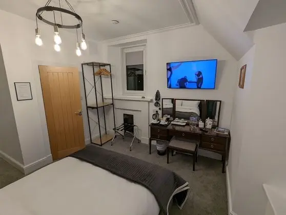 Superior Tek Büyük Yataklı Oda, Özel Banyo, Bahçe Manzaralı (Room 2)
