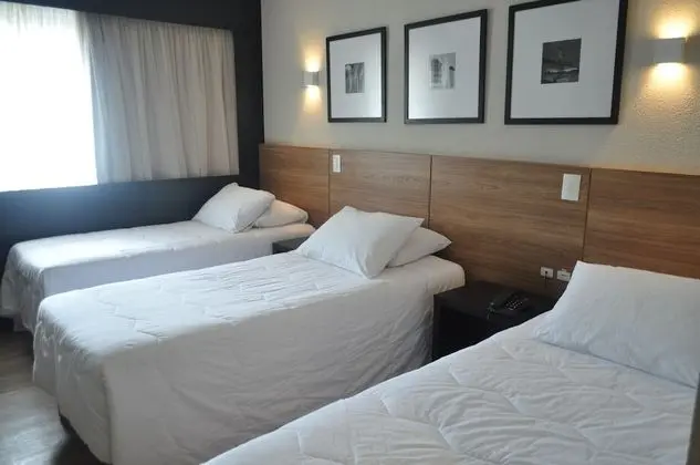 Deluxe Üç Kişilik Oda