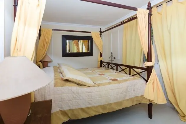 Villa, Deniz Manzaralı (2)