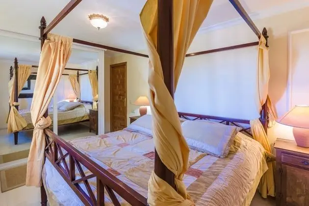 Villa, Deniz Manzaralı (2)