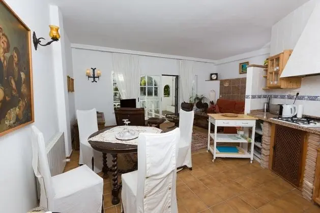 Villa, Havuz Manzaralı (3)