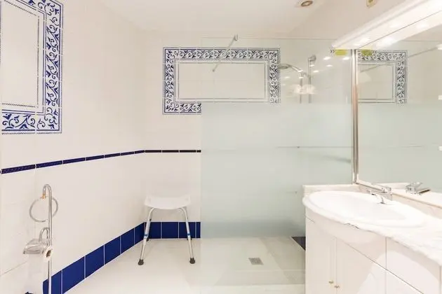 Villa, Havuz Manzaralı (3)