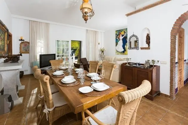 Villa, Havuz Manzaralı (4)