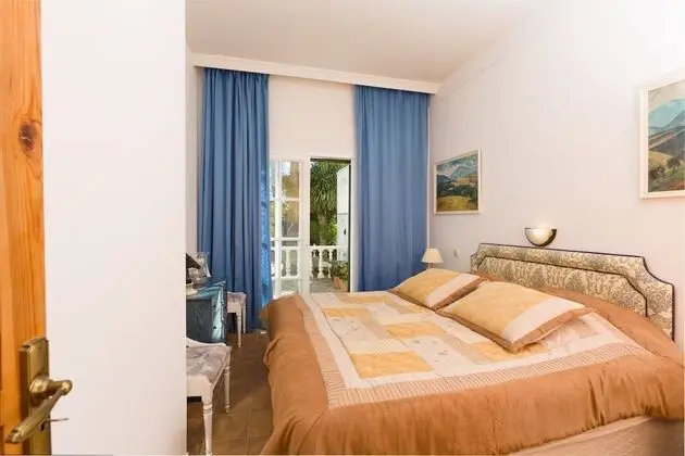 Villa, Havuz Manzaralı (4)