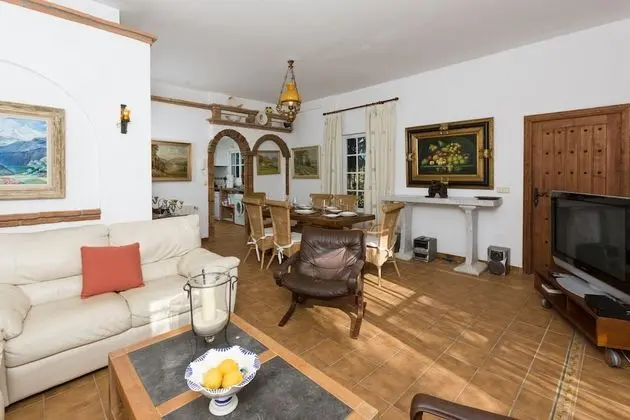 Villa, Havuz Manzaralı (4)