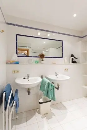Villa, Havuz Manzaralı (4)