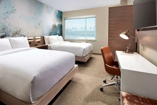 Room, 2 Queen Beds, Accessible, Non Smoking