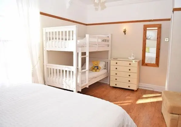 Ev, 4 Yatak Odası, Sigara İçilmez