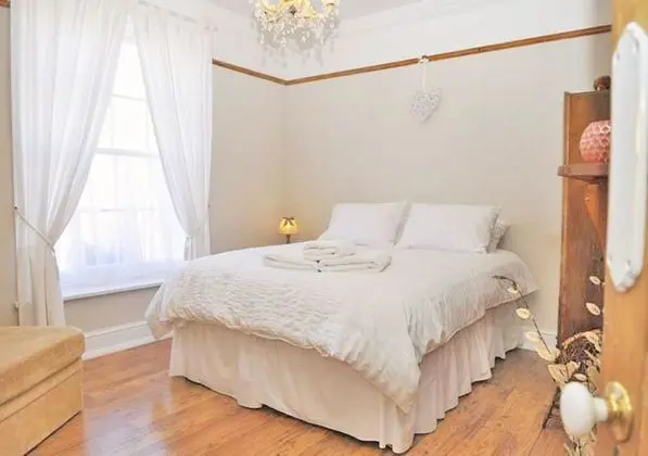 Ev, 4 Yatak Odası, Sigara İçilmez