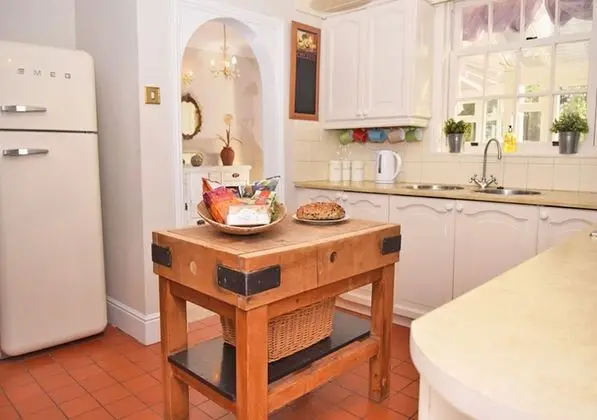 Ev, 4 Yatak Odası, Sigara İçilmez