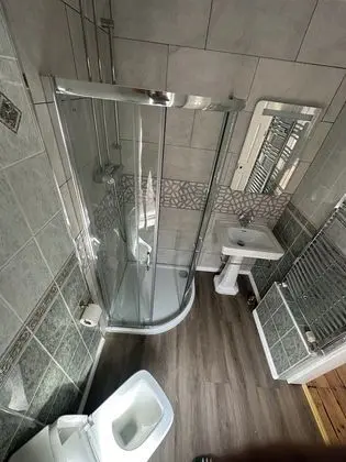 Superior Tek Büyük veya İki Ayrı Yataklı Oda