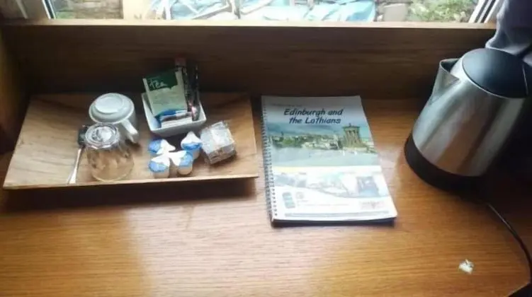 Tek Kişilik Oda, 1 Tek Kişilik Yatak