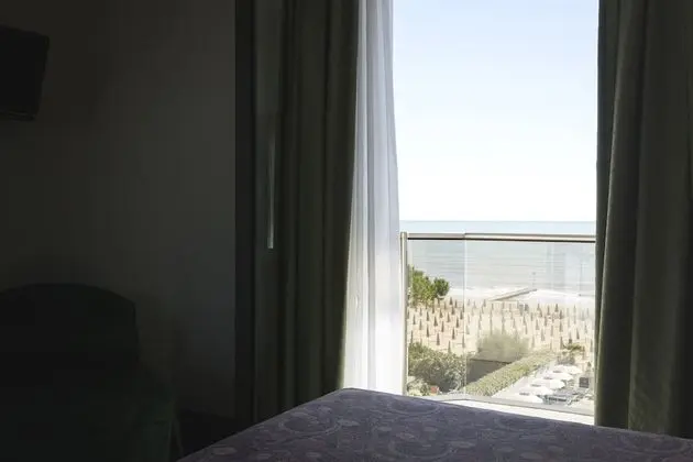 Family Oda, Deniz Manzaralı