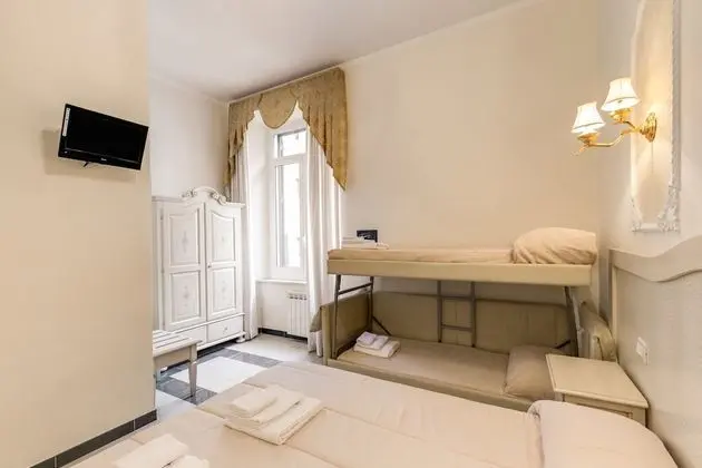 Superior Dört Kişilik Oda