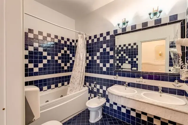 Superior Üç Kişilik Oda