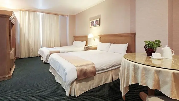 Deluxe Dört Kişilik Oda