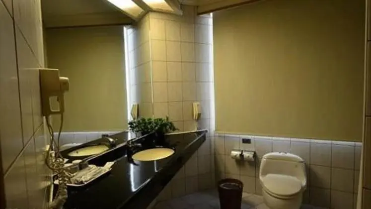 Deluxe Dört Kişilik Oda