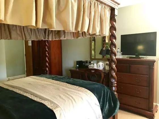 Tek Büyük Yataklı Oda, 1 En Büyük (King) Boy Yatak (Four Poster)