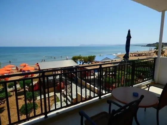 Standard Apart Daire, Deniz Manzaralı