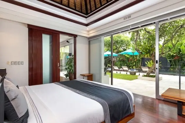 Family Villa, 3 Yatak Odası, Kişiye Özel Havuzlu