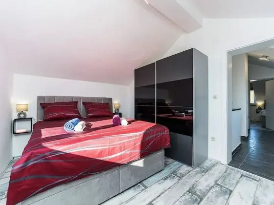 Villa (Two Bedroom Villa with swimming pool)