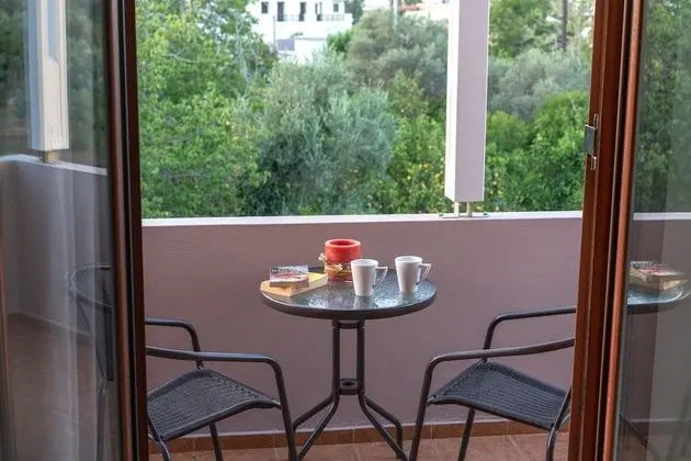 Ev, 4 Yatak Odası, Kişiye Özel Havuzlu