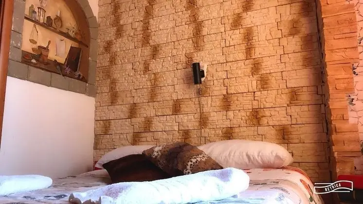 Tek Büyük Yataklı Oda, Balkon